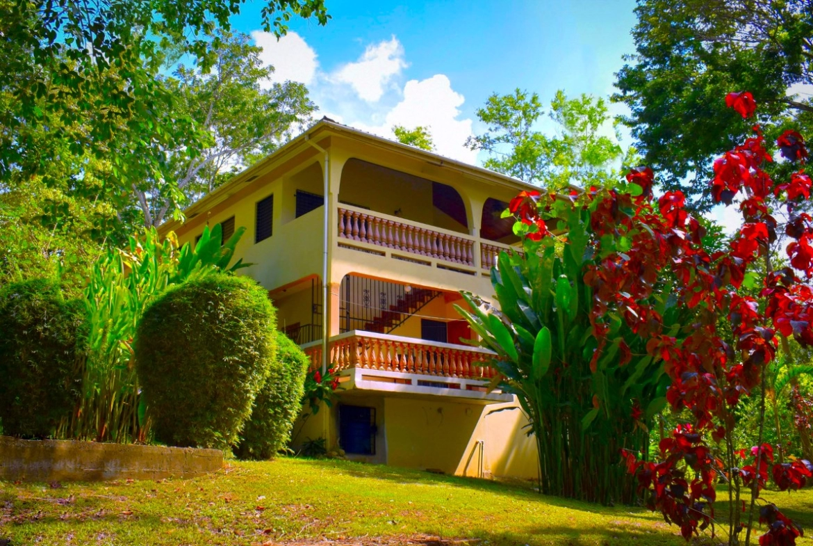 Explore the beautiful Cristo Rey Village real estate market. Find properties that suit your lifestyle and investment goals today.
