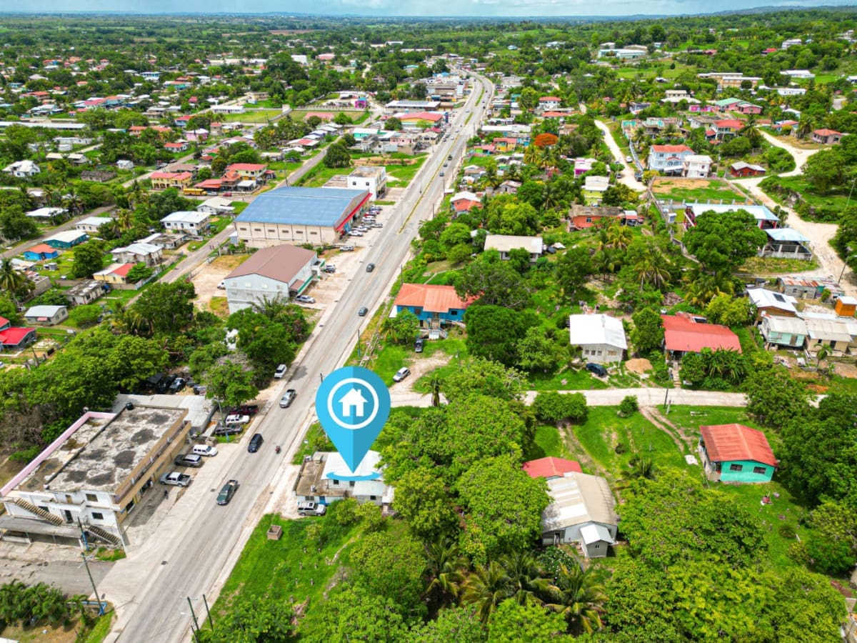 Commercial Property for Sale in Santa Elena