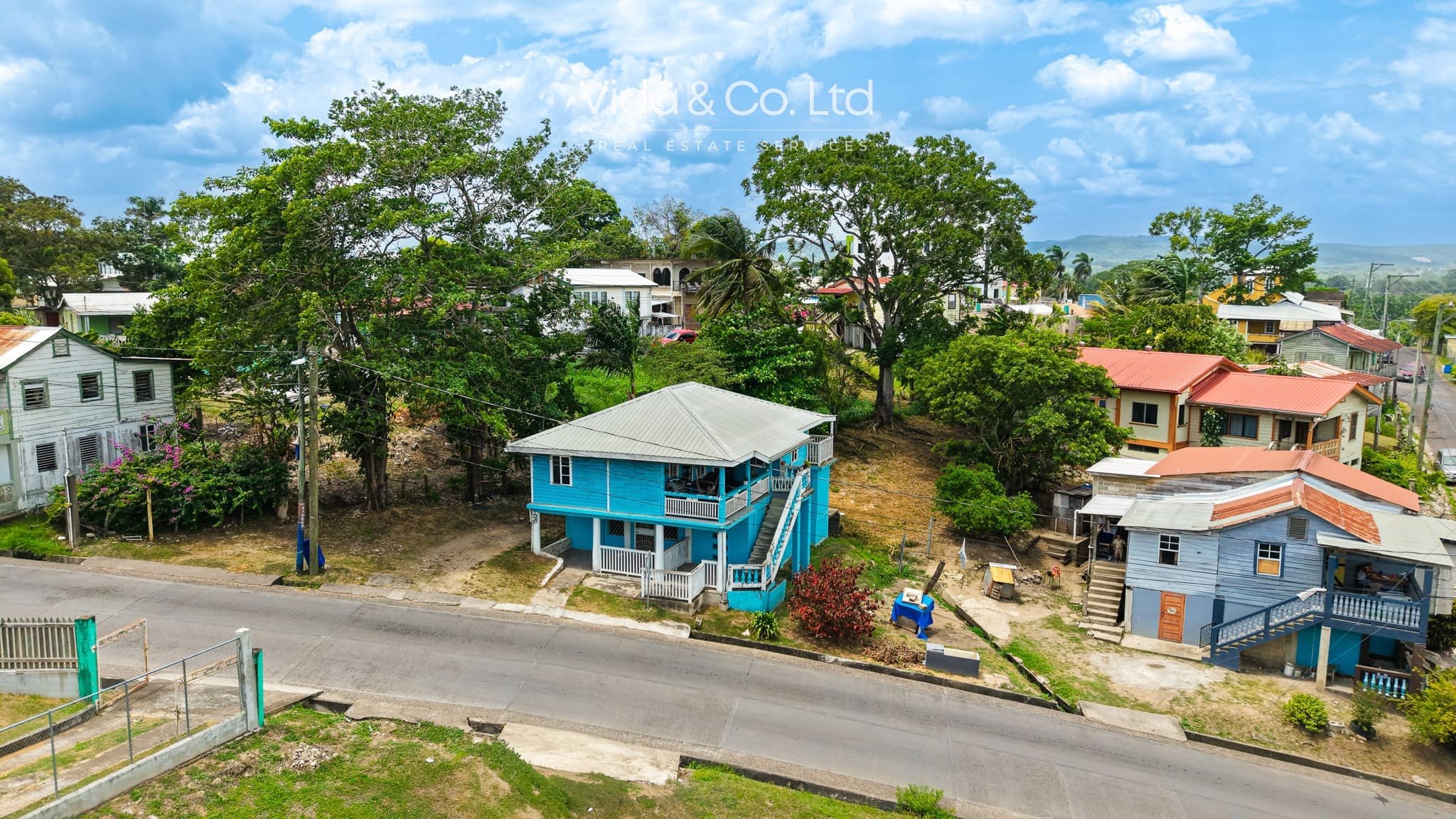 Mixed-Use-Property-for-Sale-in-San-Ignacio-Belize