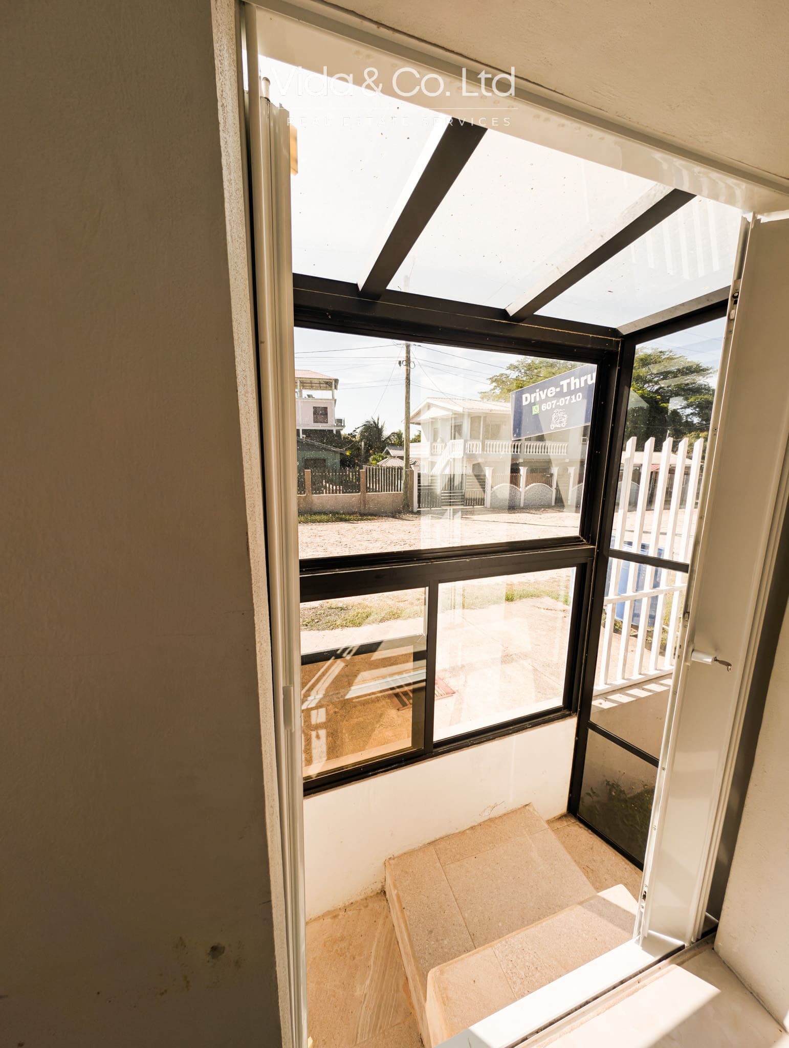 Santa-Elena-Cayo-Commercial-Rental