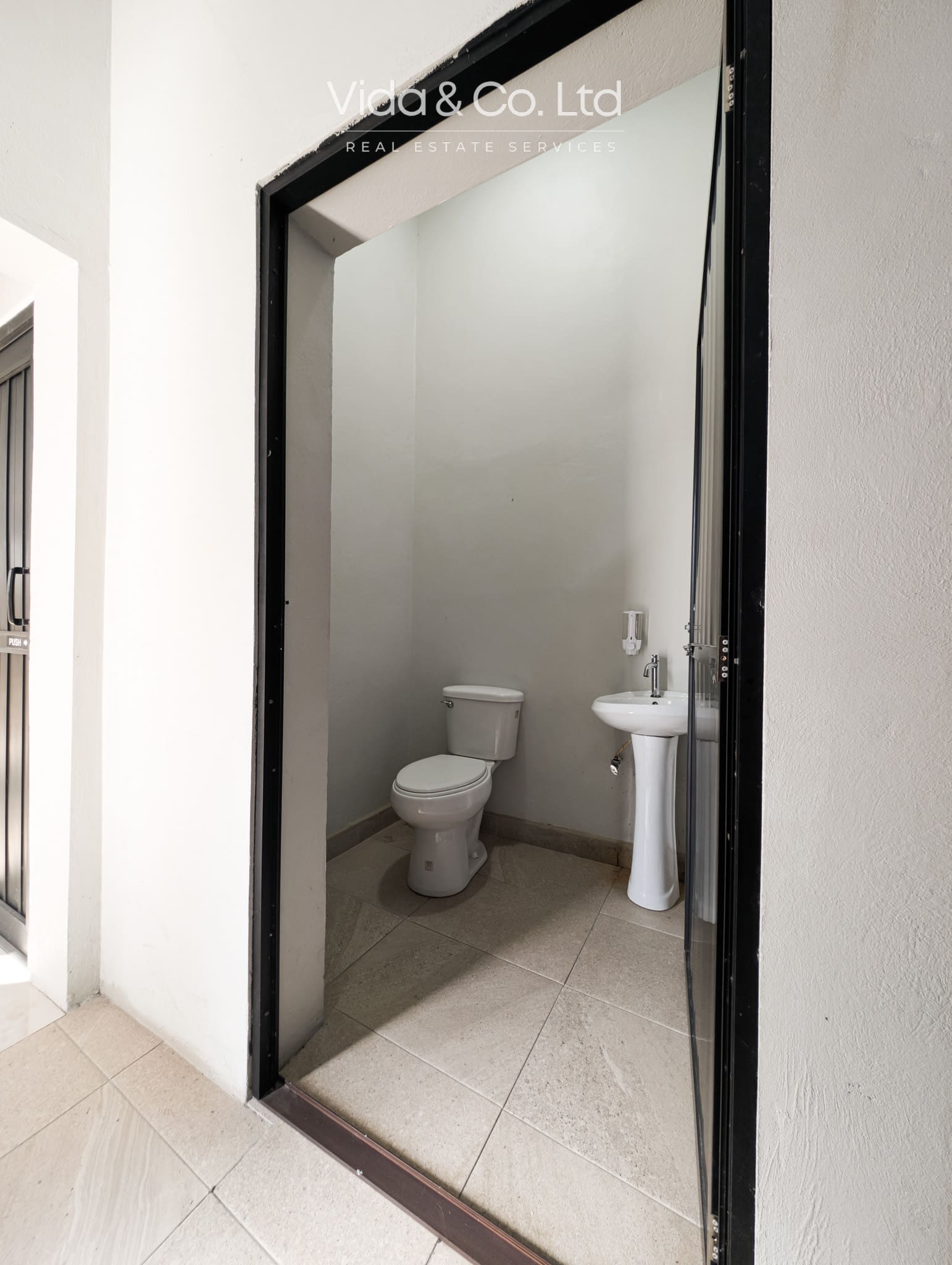 Santa-Elena-Cayo-Commercial-Rental
