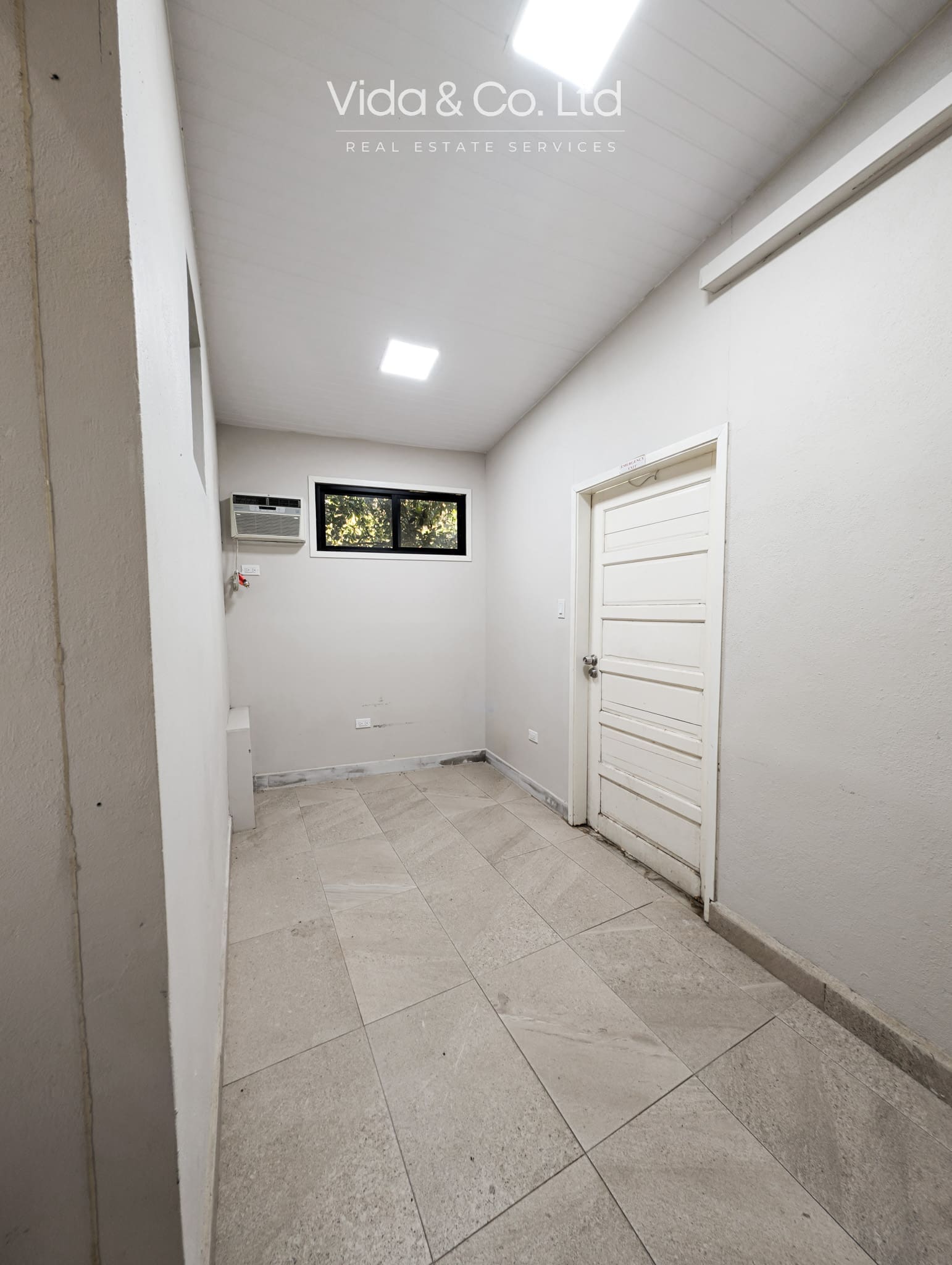 Santa-Elena-Cayo-Commercial-Rental